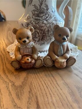 Homeco Home Interiors Pair of Brown Ceramic Bear Figurines - Honey & Basket
